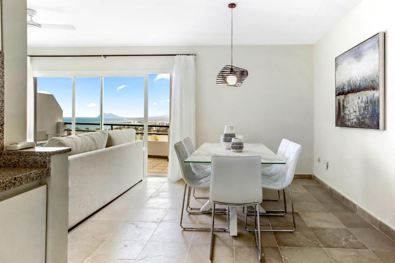 Manilva Townhouse With Spectacular Views Of Gibraltar别墅 外观 照片